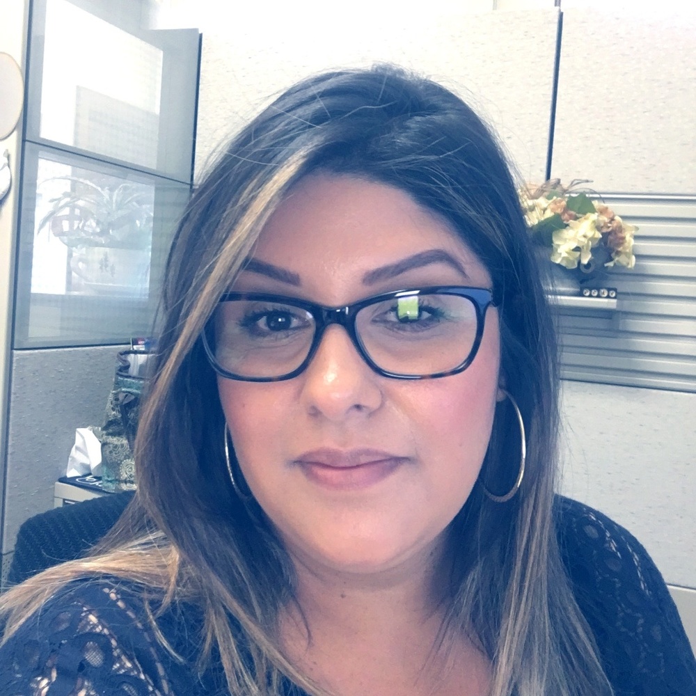 Meet your Posher, Liza monique